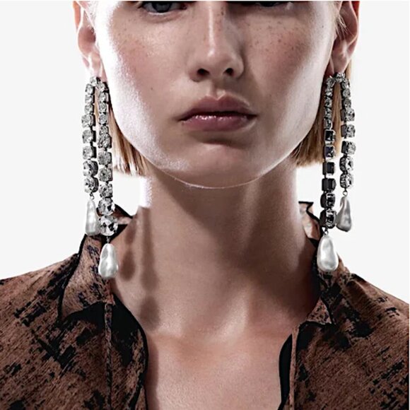 New ~ Zara Rhinestone & Pearl Dangle Earrings - Picture 4 of 9